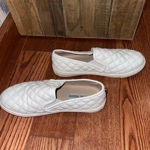 Steve Madden Women’s 7.5 Slip-on Shoe